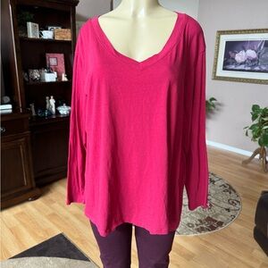 Loanna red long sleeve Vneck shirt-size XXL